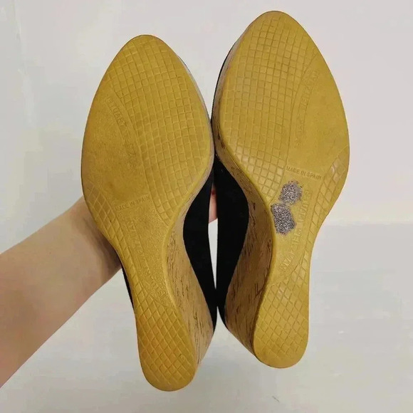 Stuart Weitzman Vintage Black Suede Leather Cork Wedges Women's Size 5 - Picture 11 of 12